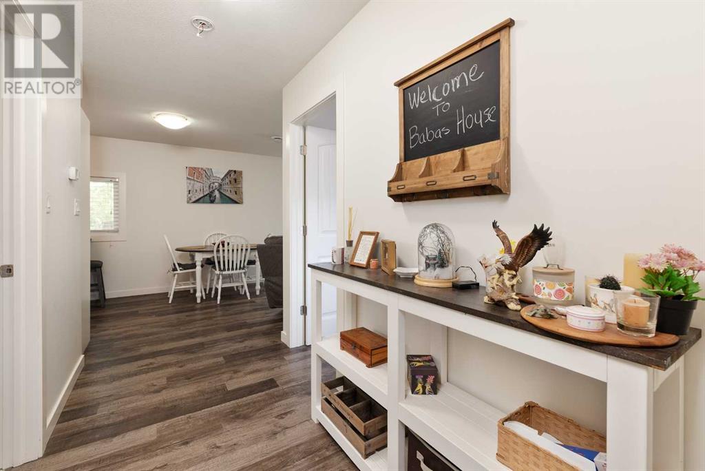 Photo 5 of 5010 50 Avenue, Streamstown AB