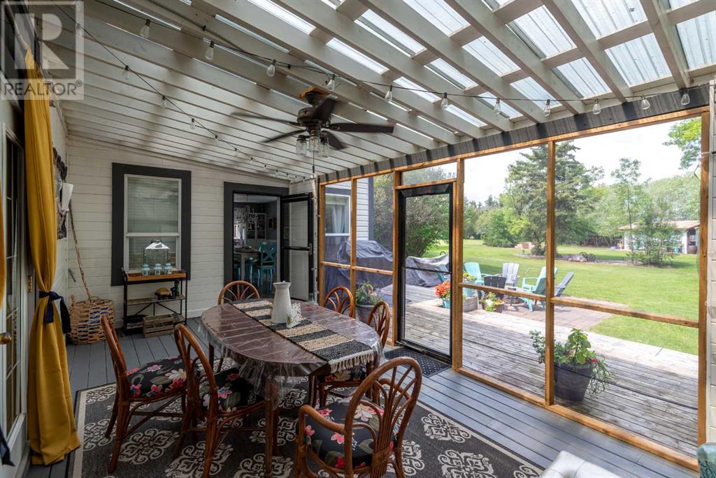 Photo 7 of 5010 50 Avenue, Streamstown AB
