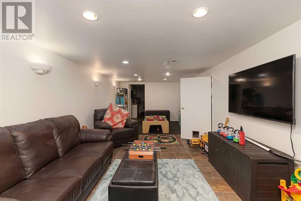 Photo 37 of 5010 50 Avenue, Streamstown AB