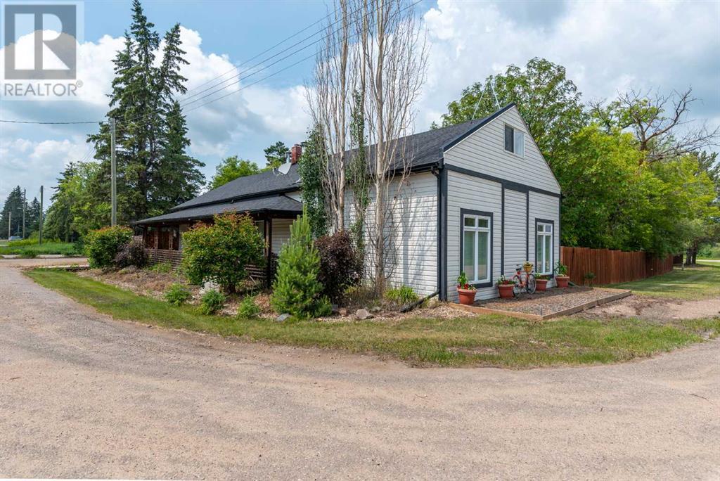 Photo 31 of 5010 50 Avenue, Streamstown AB