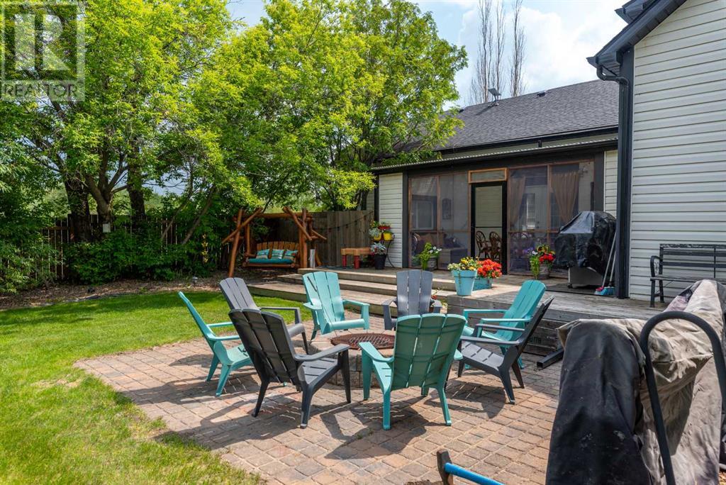 Photo 32 of 5010 50 Avenue, Streamstown AB