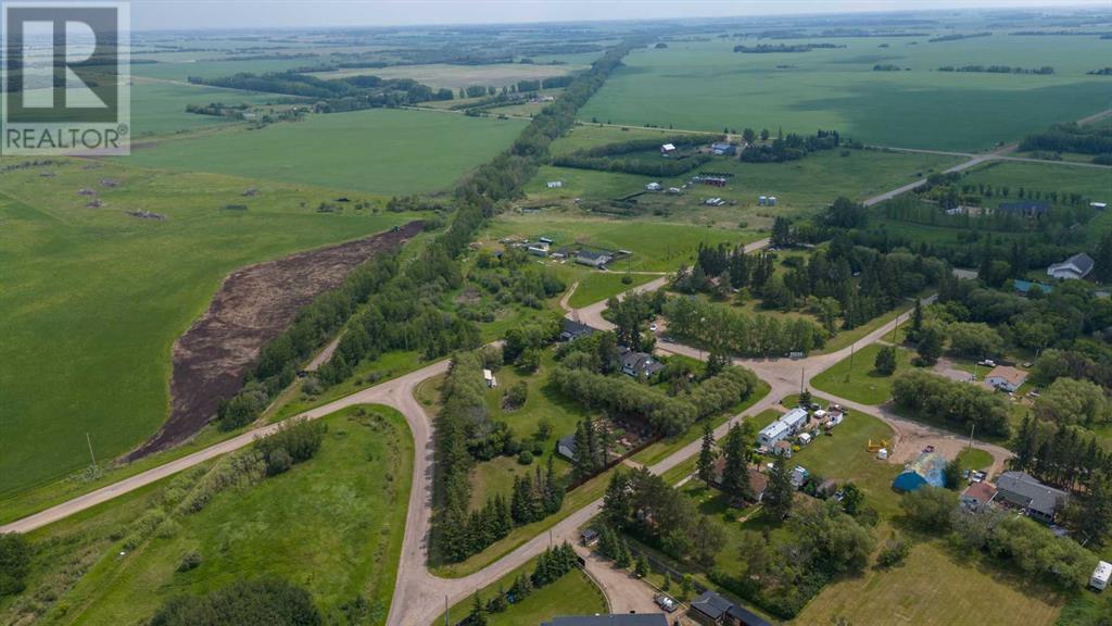 Photo 33 of 5010 50 Avenue, Streamstown AB