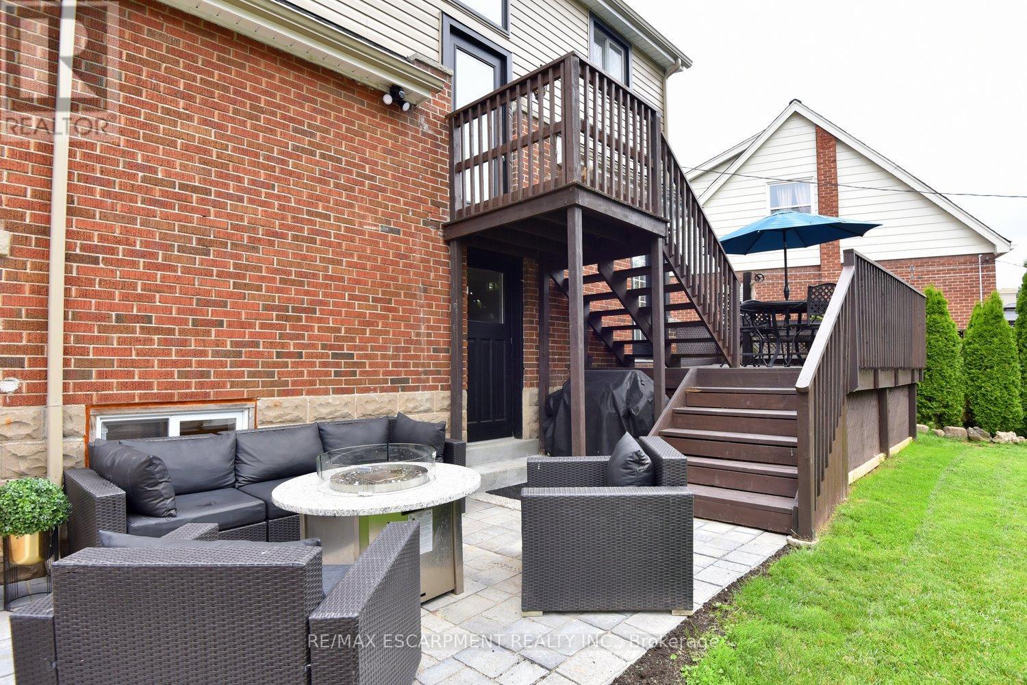 Single Family House for Sale in  DUNKIRK AVENUE Hamilton (Rosedale) 