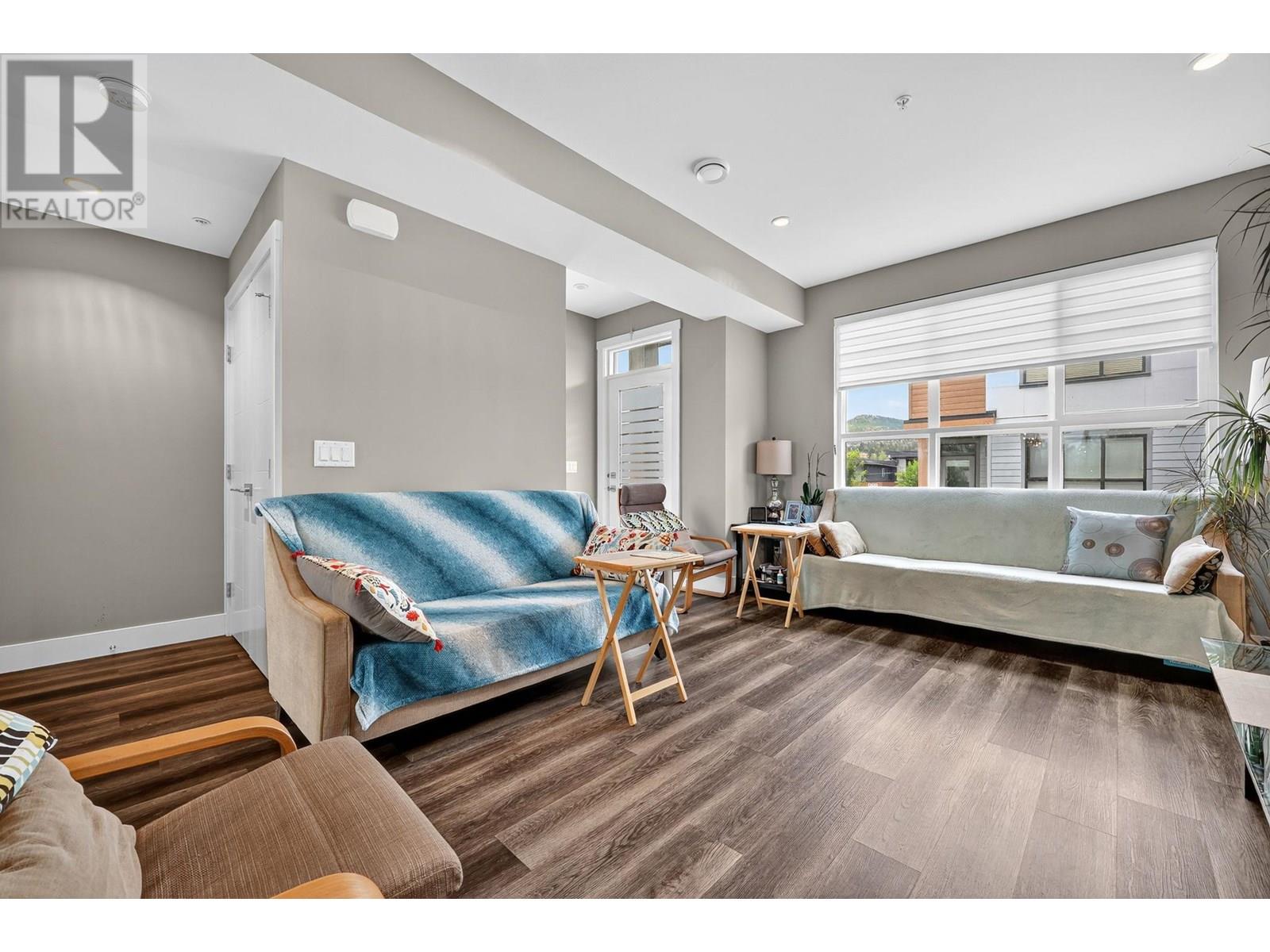 #306 11581 Rogers Road - 8