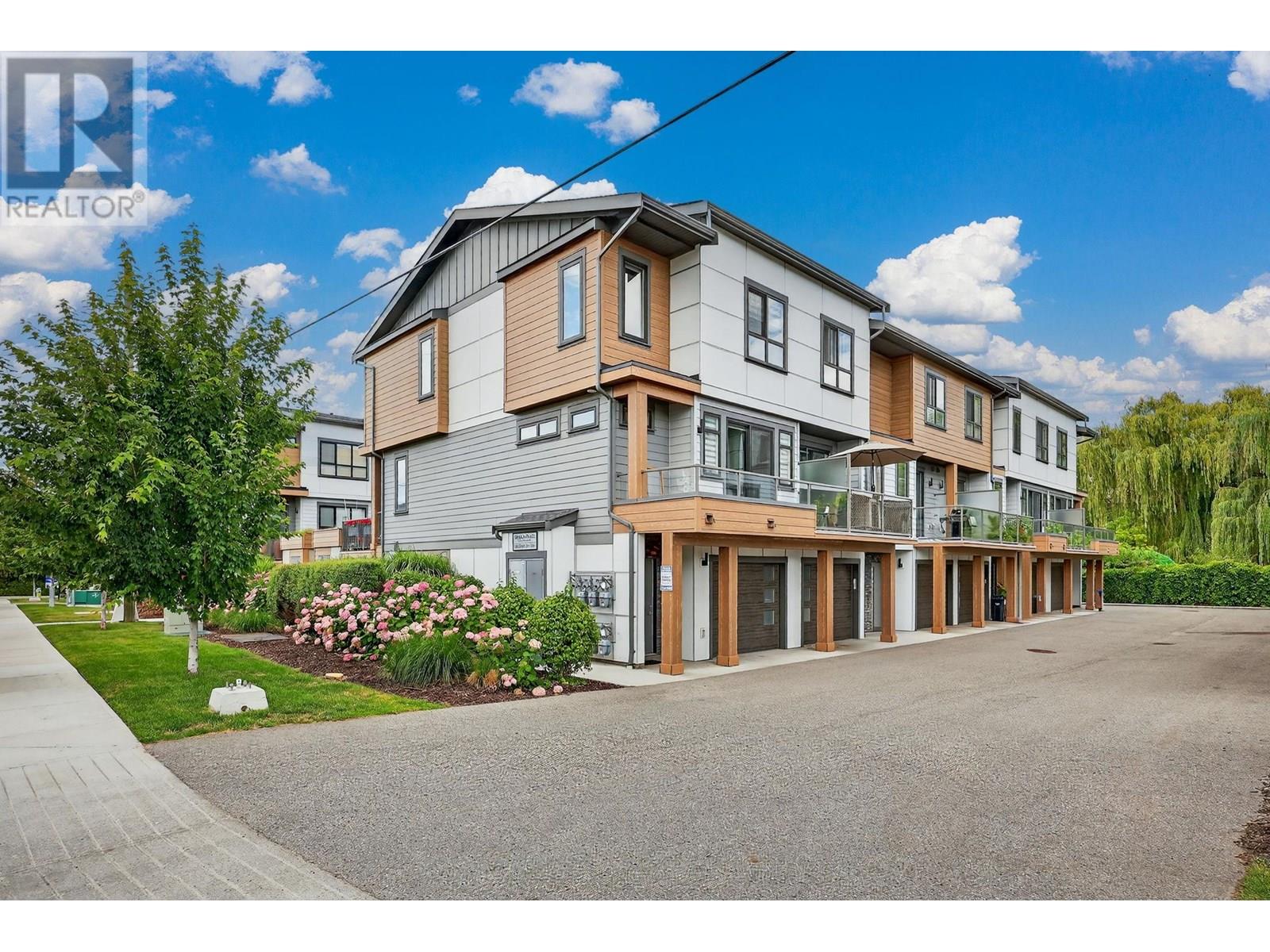 306 11581 Rogers Road, Lake Country