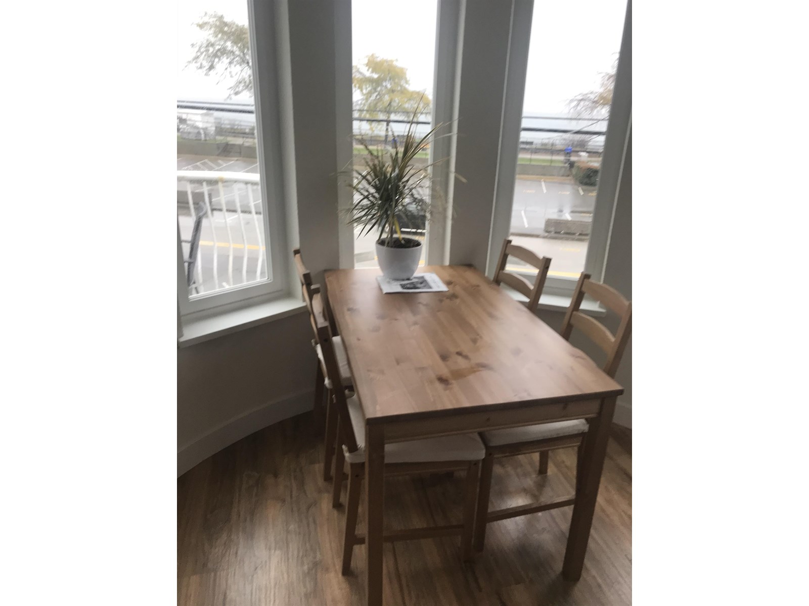 Photo 4 of 14741 Marine Drive, White Rock BC
