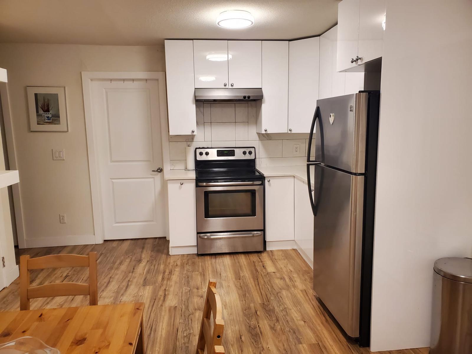 Photo 11 of 14741 Marine Drive, White Rock BC