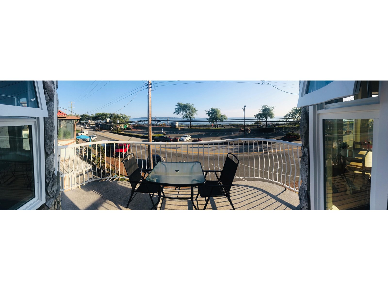 Photo 1 of 14741 Marine Drive, White Rock BC