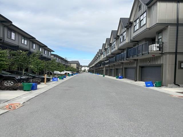 Photo 21 of 43 2350 165 Street, Surrey BC