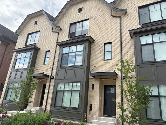 Photo 3 of 43 2350 165 Street, Surrey BC