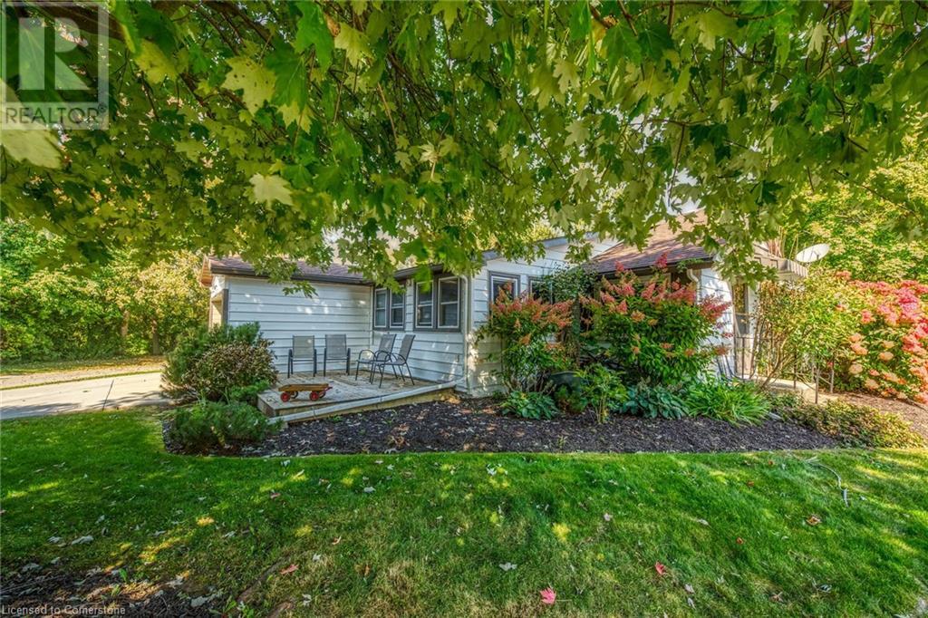 Photo 1 of 16 Broad Street, Port Dover ON