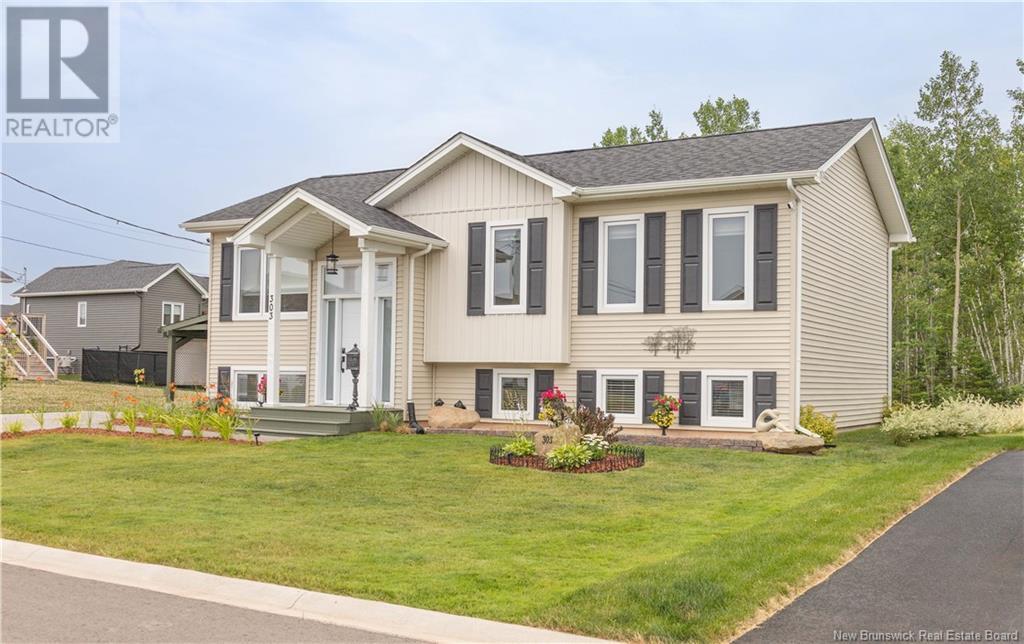Photo 3 of 303 Chatellerault, Shediac NB