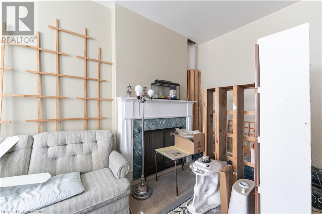 Photo 27 of 168 Macnab Street N, Hamilton ON