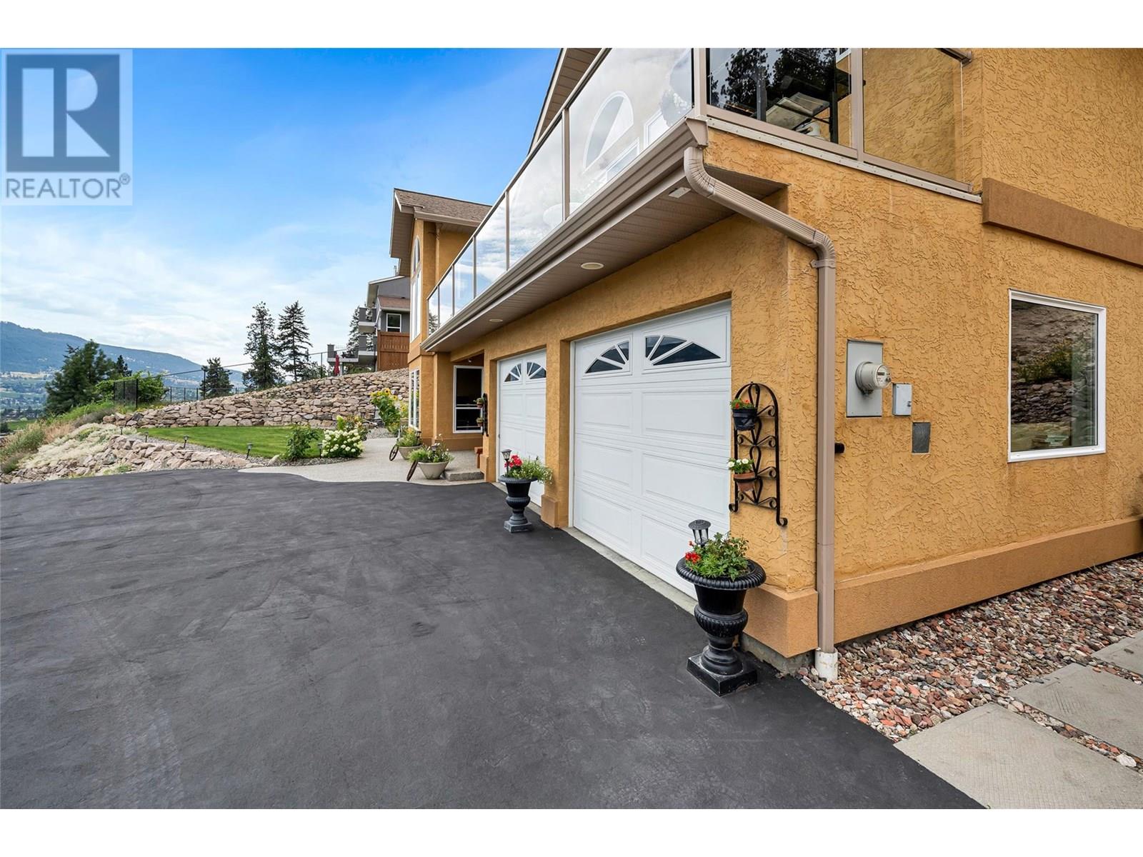Photo 4 of 16864 Gatzke Road, Oyama BC