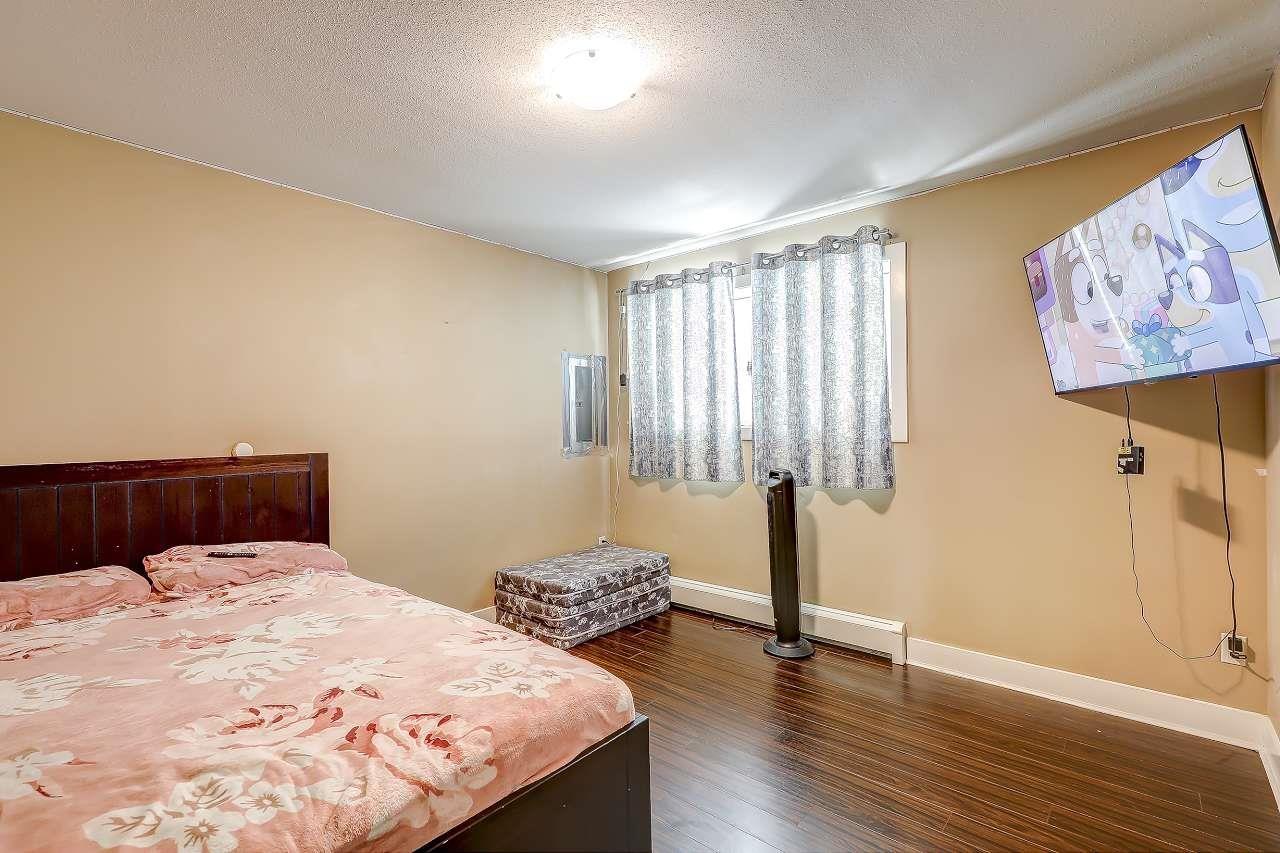 Photo 32 of 13987 64 Avenue, Surrey BC