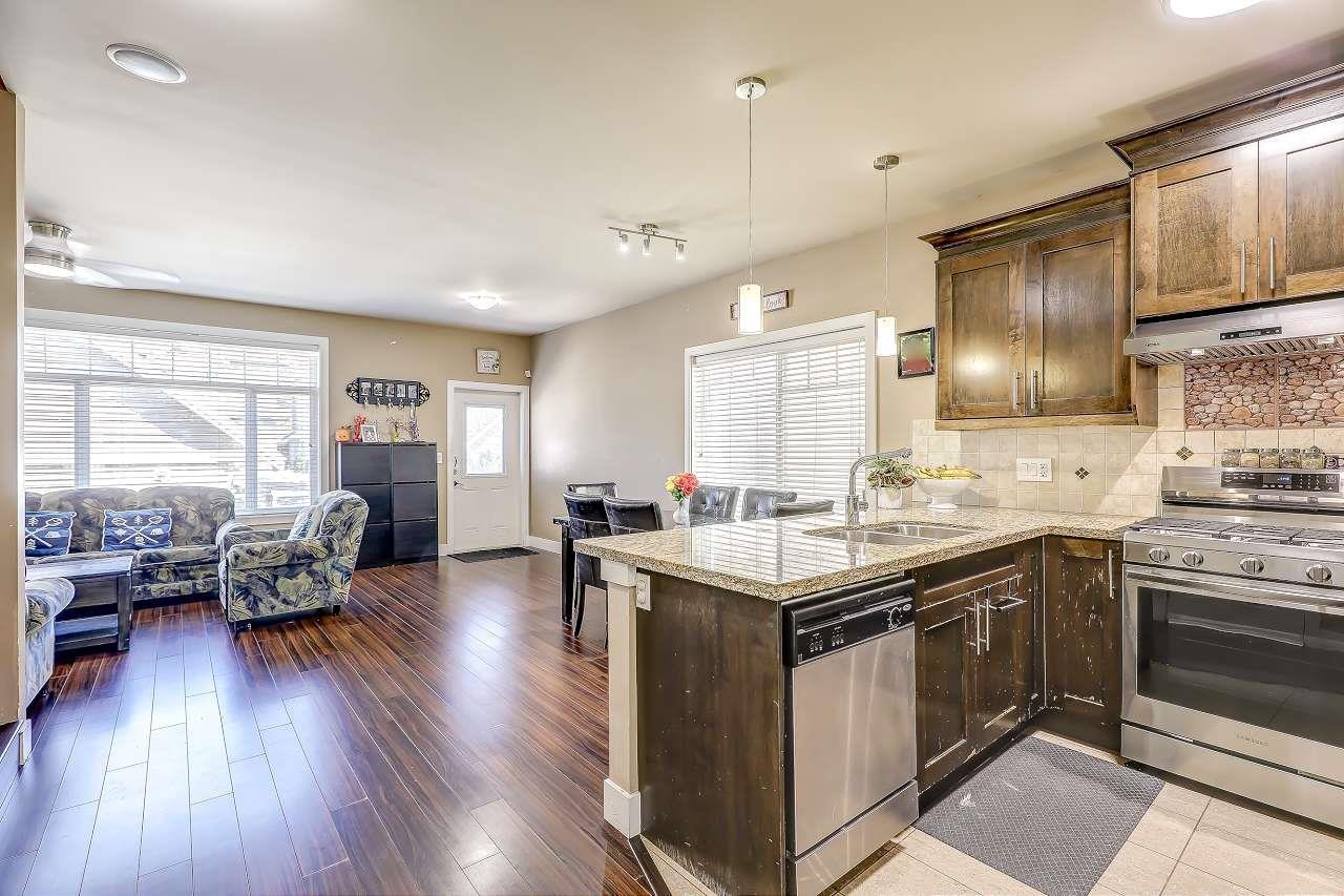 Photo 7 of 13987 64 Avenue, Surrey BC