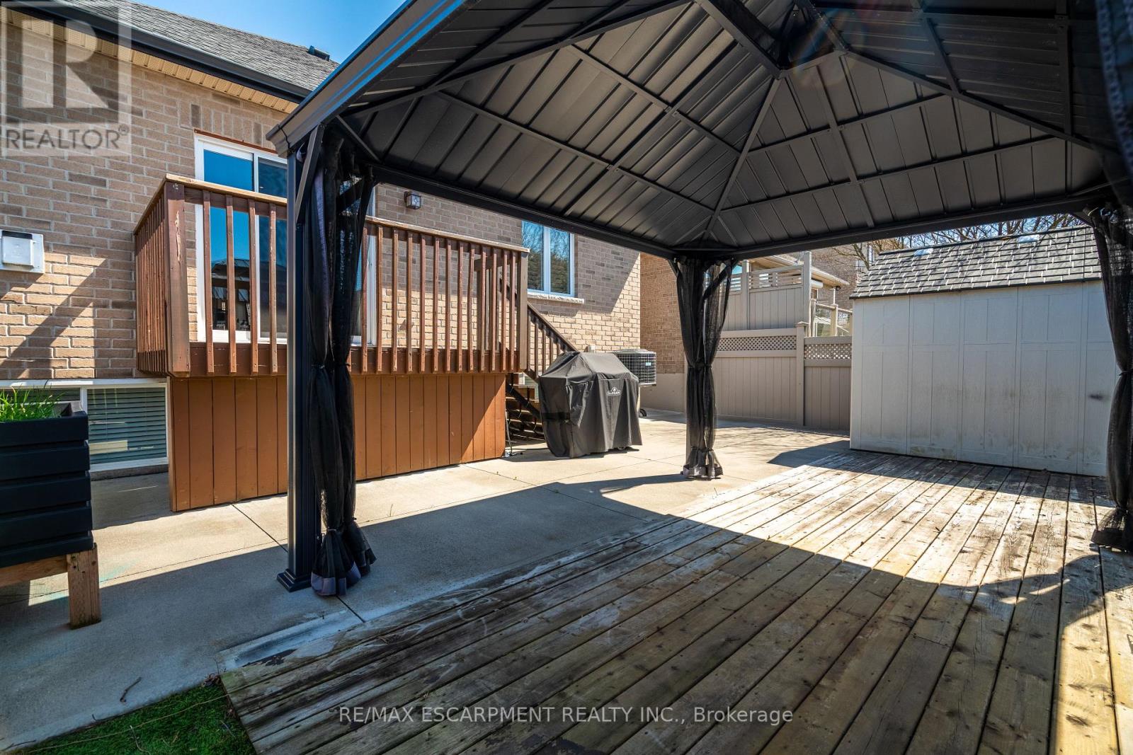 Photo 34 of 10 10 Greenbrook Drive, Hamilton ON