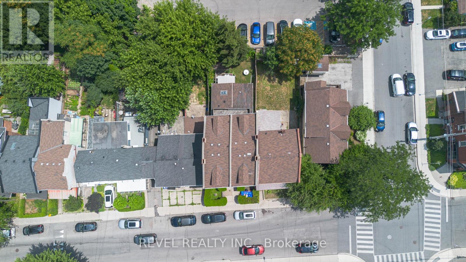Photo 36 of 168 Macnab Street N, Hamilton ON