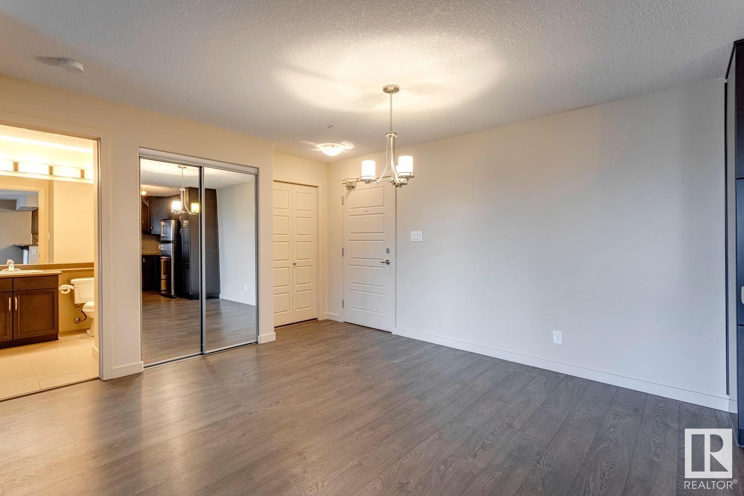 Photo 6 of 254 11517 Ellerslie Rd Sw, Edmonton AB