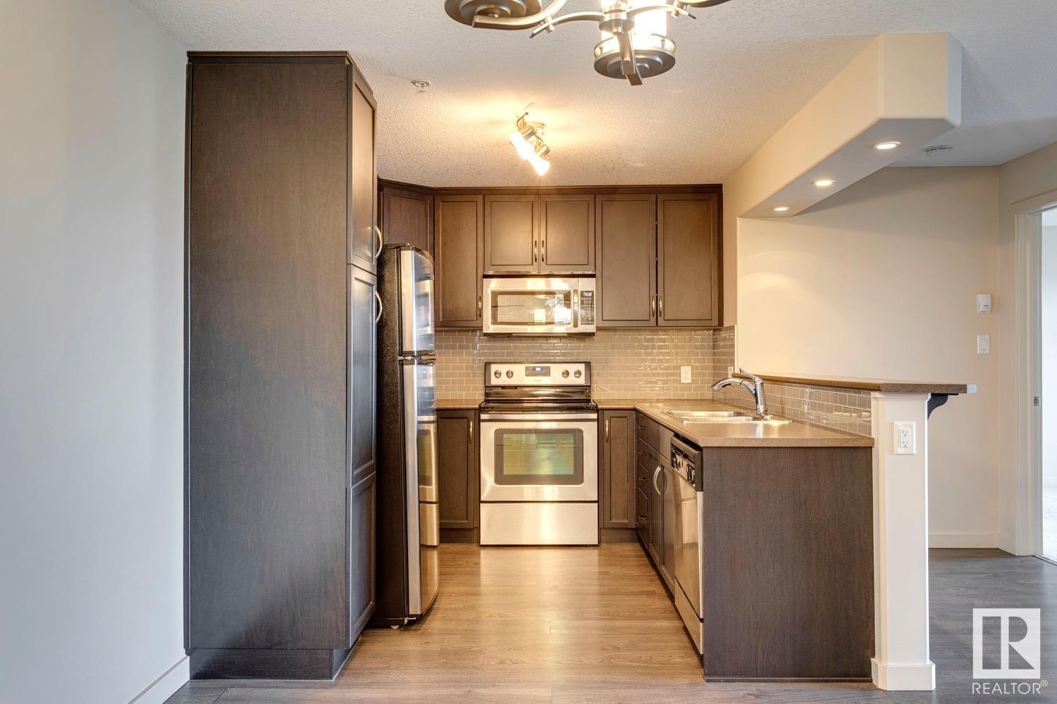 Photo 21 of 254 11517 Ellerslie Rd Sw, Edmonton AB