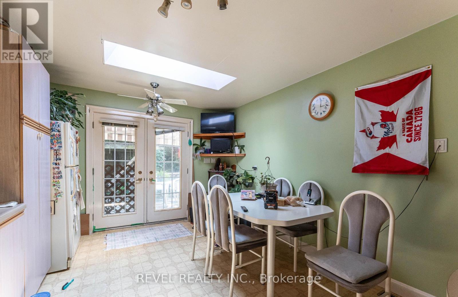 Photo 42 of 168 Macnab Street N, Hamilton ON