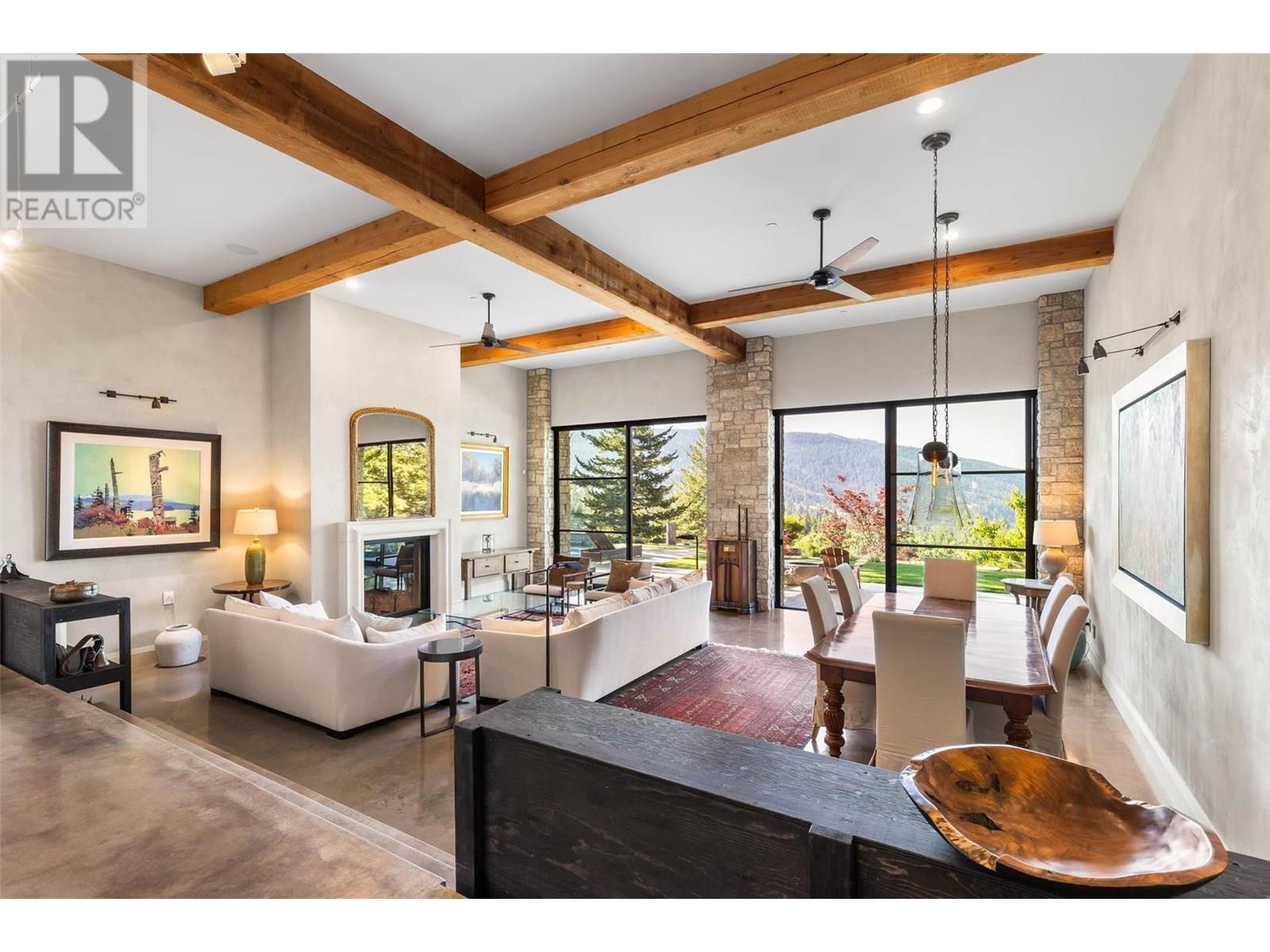 26 COMMONAGE ROAD - 12