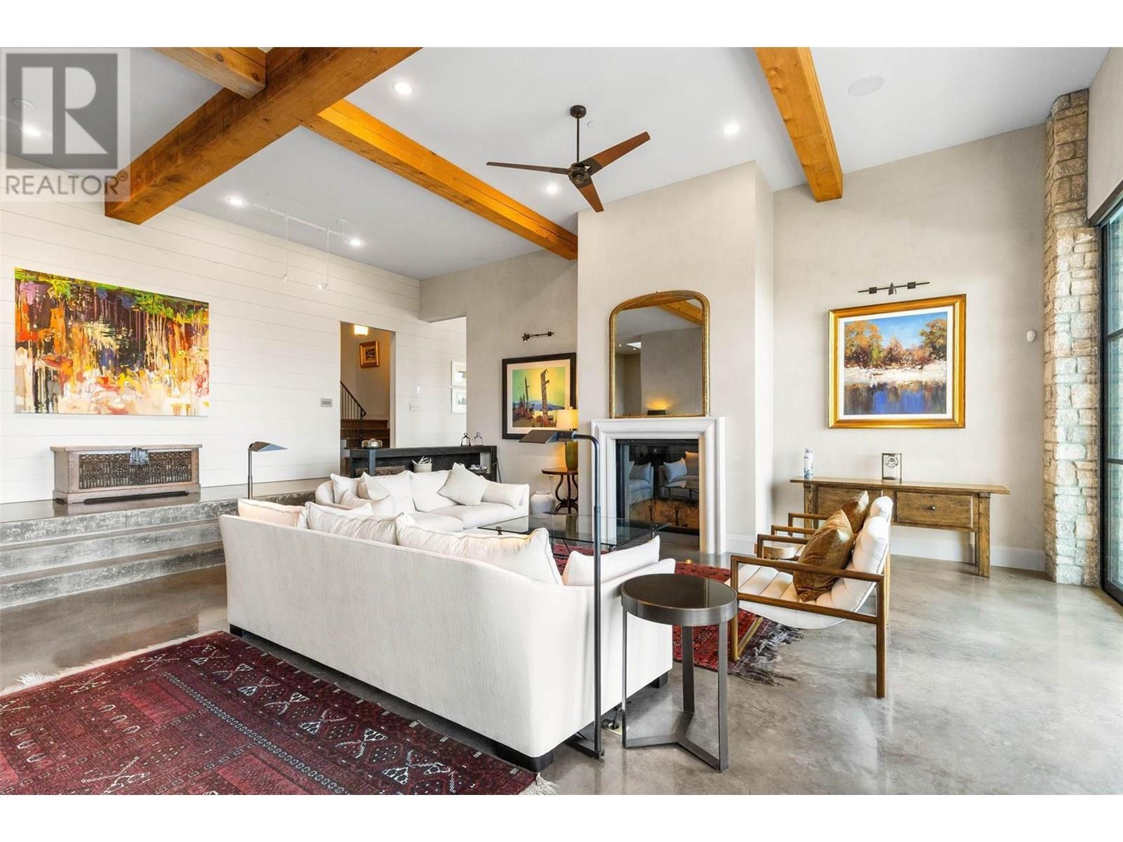 26 COMMONAGE ROAD - 14