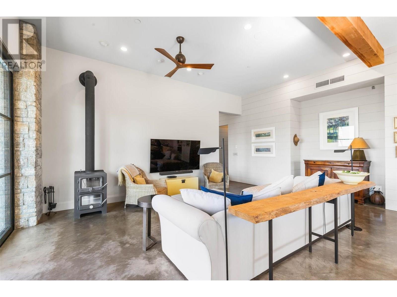 26 COMMONAGE ROAD - 30