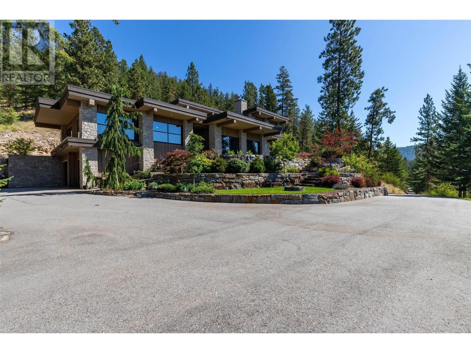 26 COMMONAGE ROAD - 42