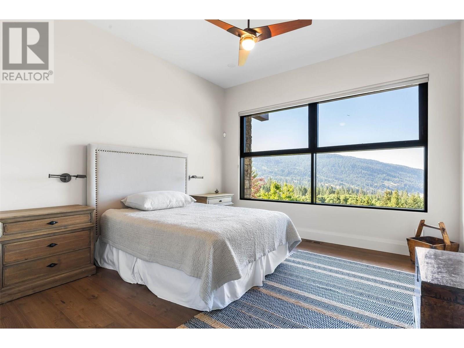 26 COMMONAGE ROAD - 50