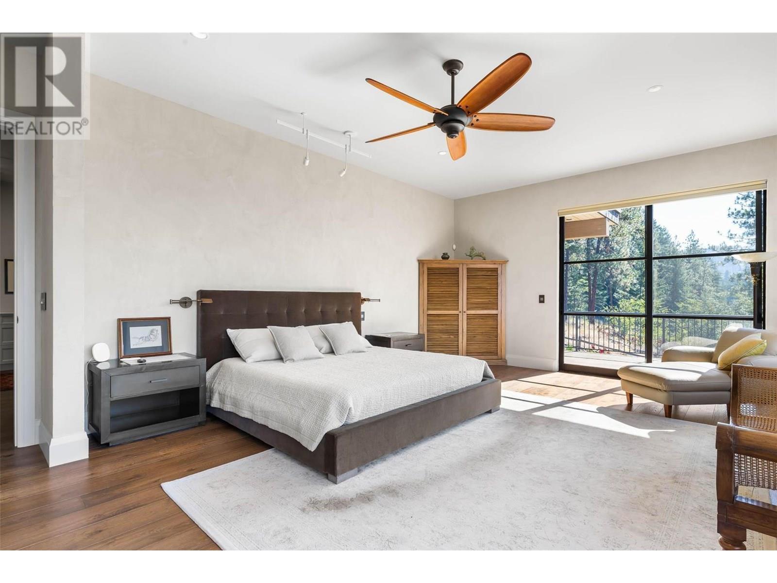 26 COMMONAGE ROAD - 65