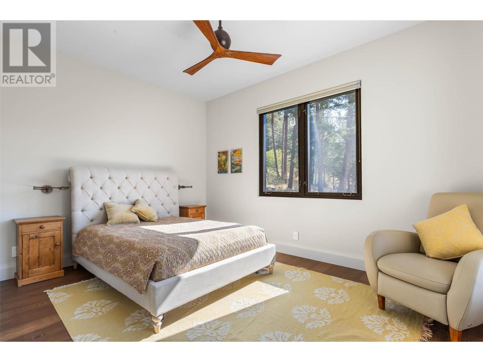 26 COMMONAGE ROAD - 67