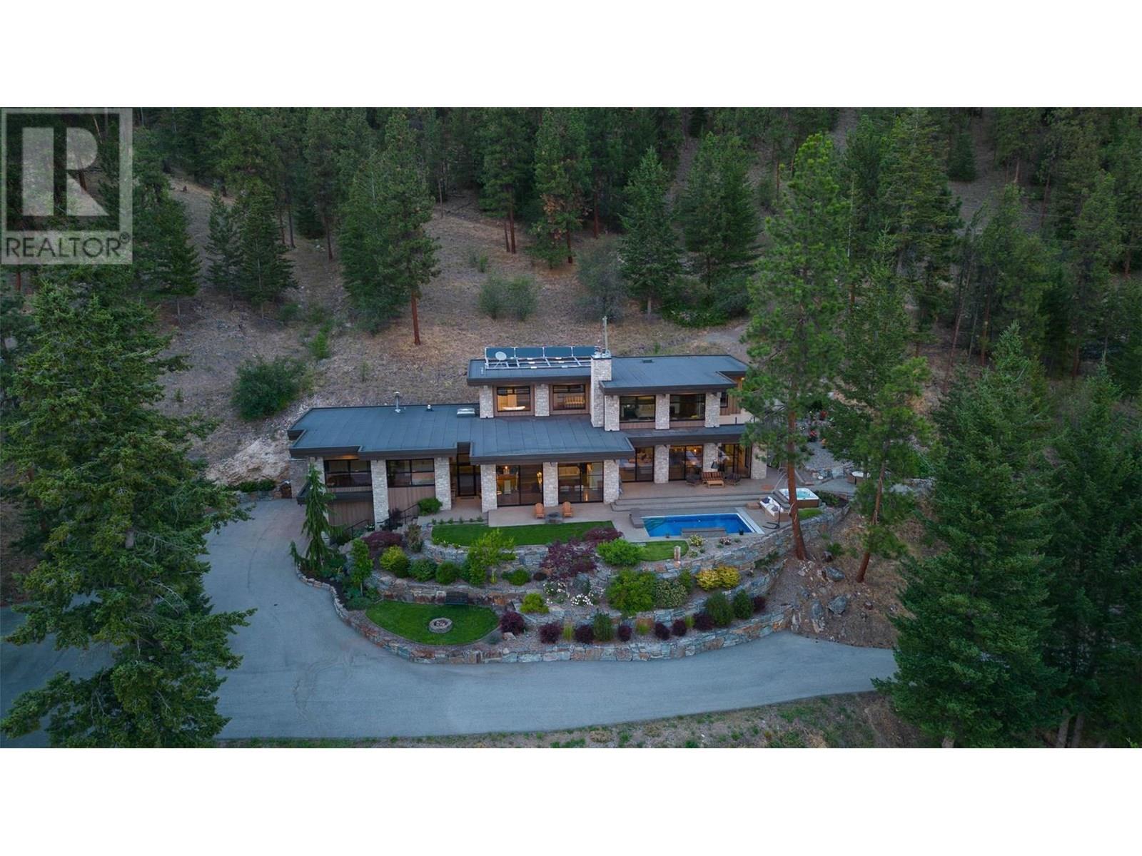 26 COMMONAGE ROAD - 93