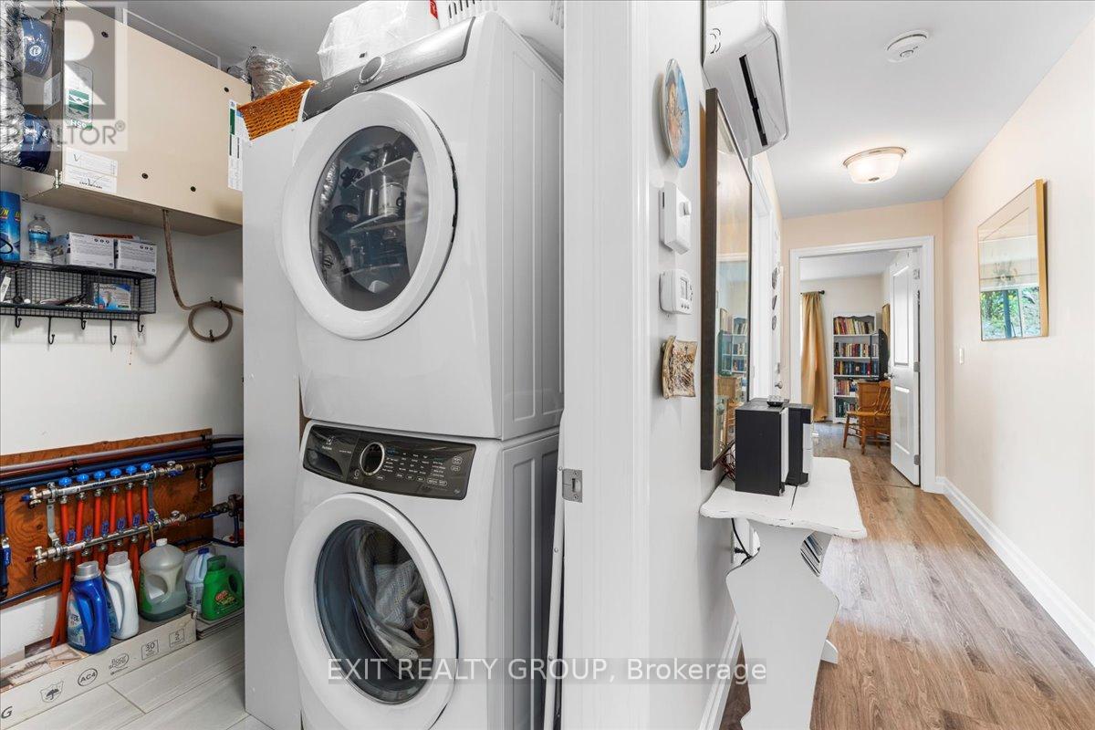 Photo 22 of 20 Gladstone Street W, Madoc ON