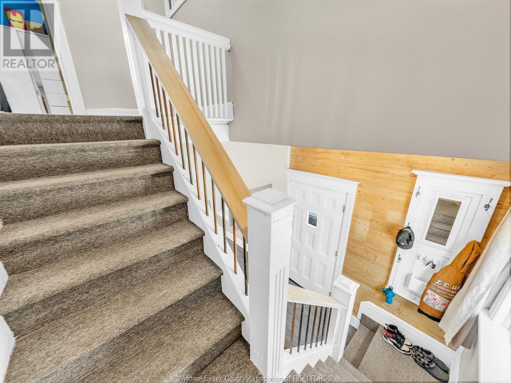 Photo 31 of 54 Princess Street, Leamington ON
