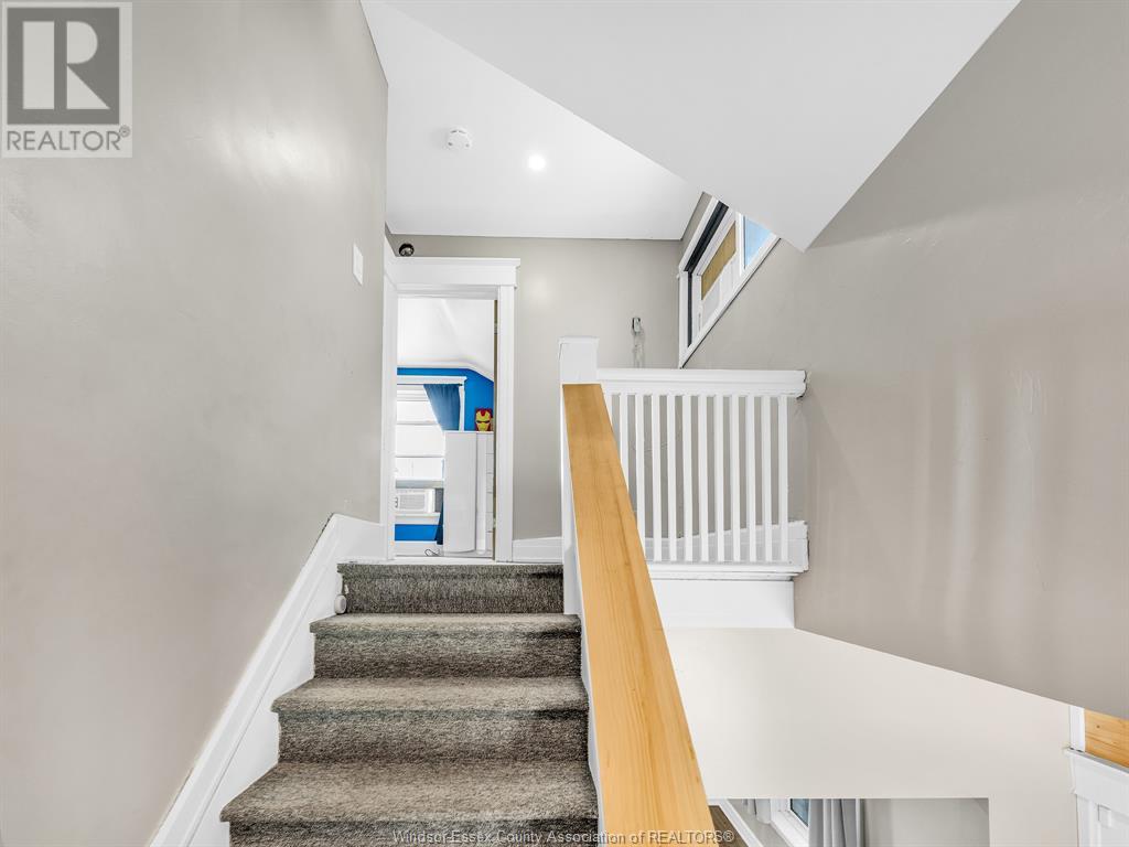 Photo 16 of 54 Princess Street, Leamington ON