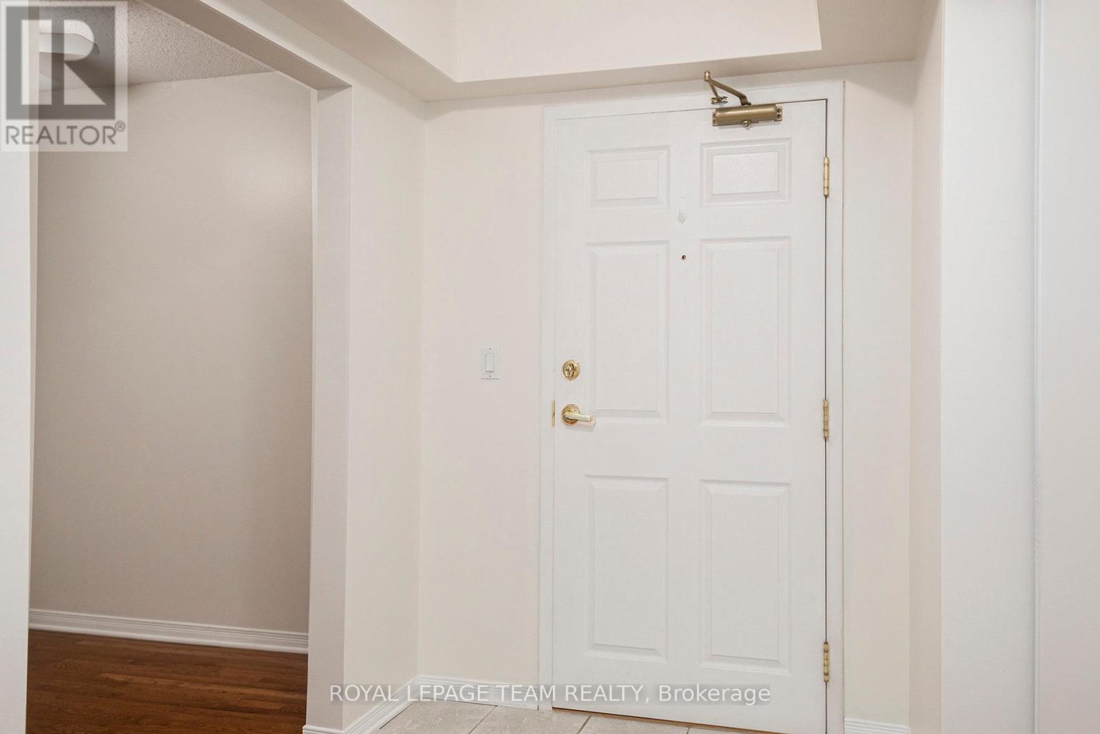 Photo 12 of 507 320 Centrum Boulevard, Ottawa ON