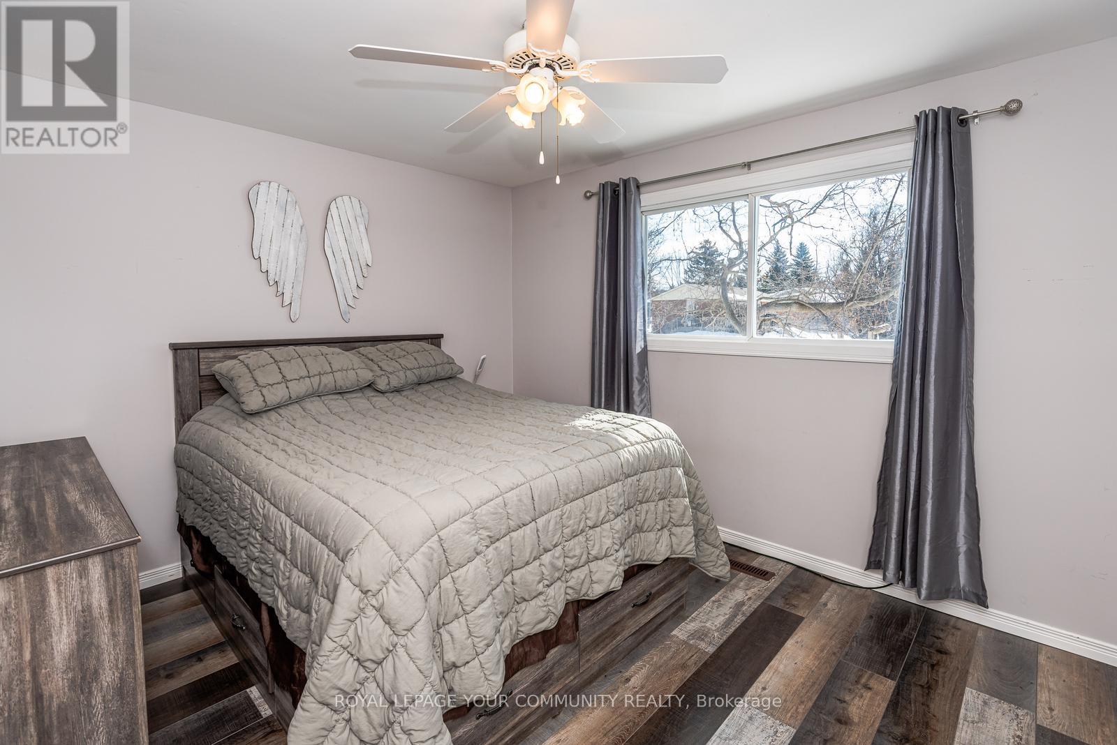 Photo 31 of 347 Lakeland Crescent, Brock ON