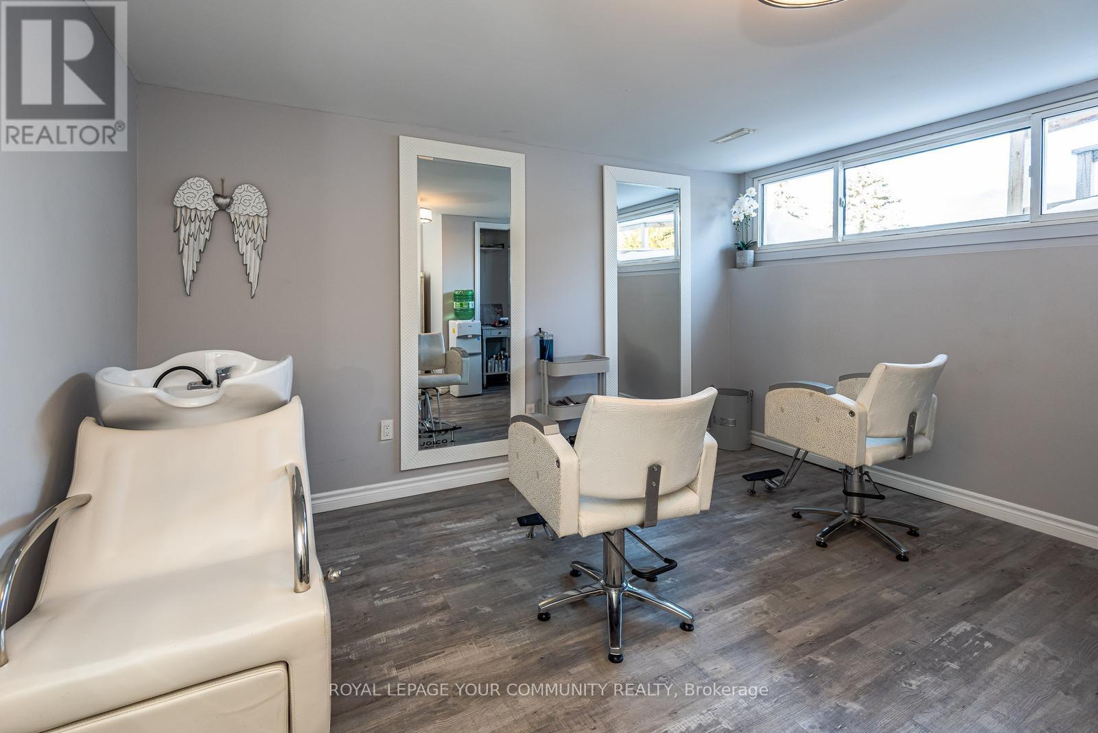 Photo 36 of 347 Lakeland Crescent, Brock ON