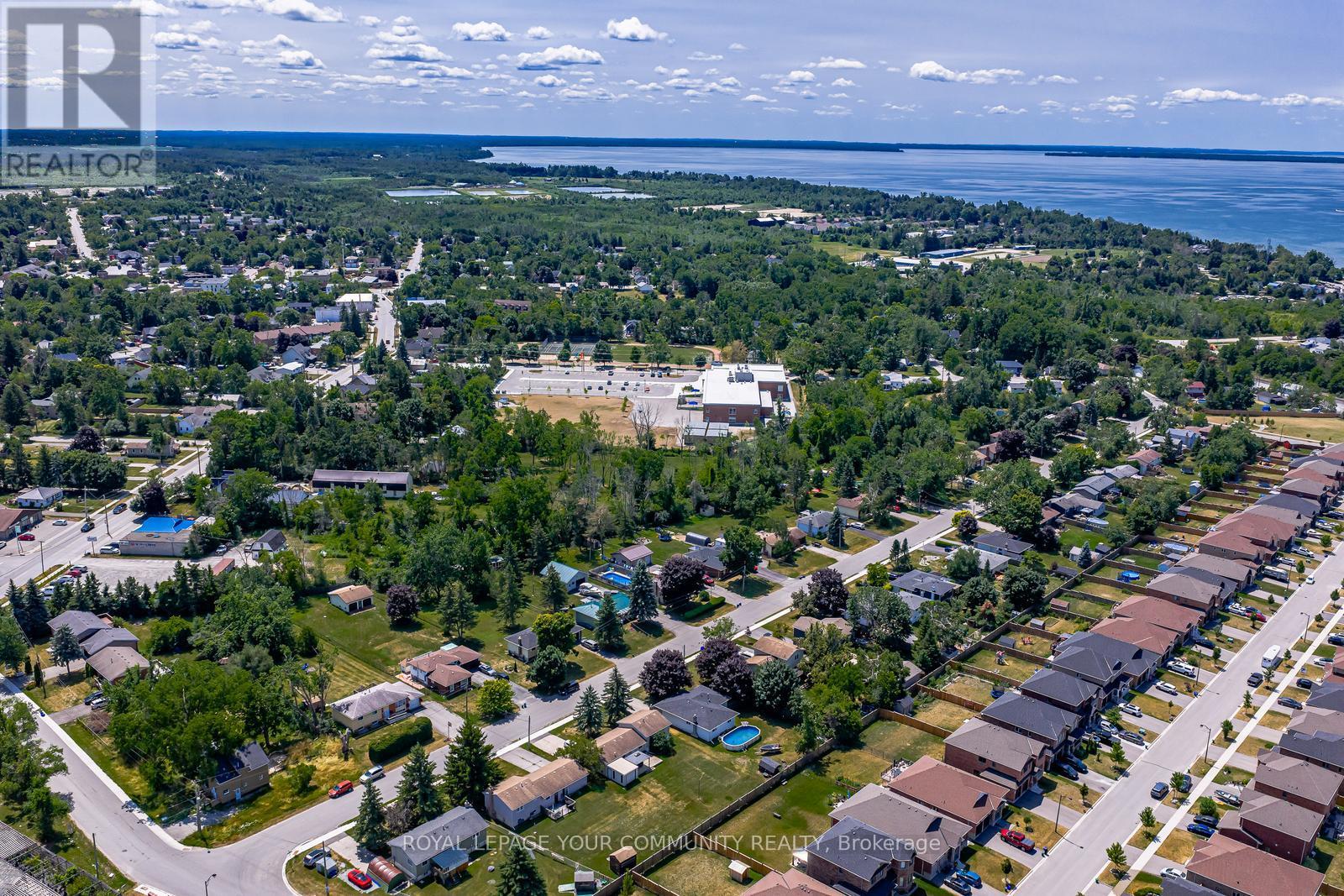 Photo 38 of 347 Lakeland Crescent, Brock ON
