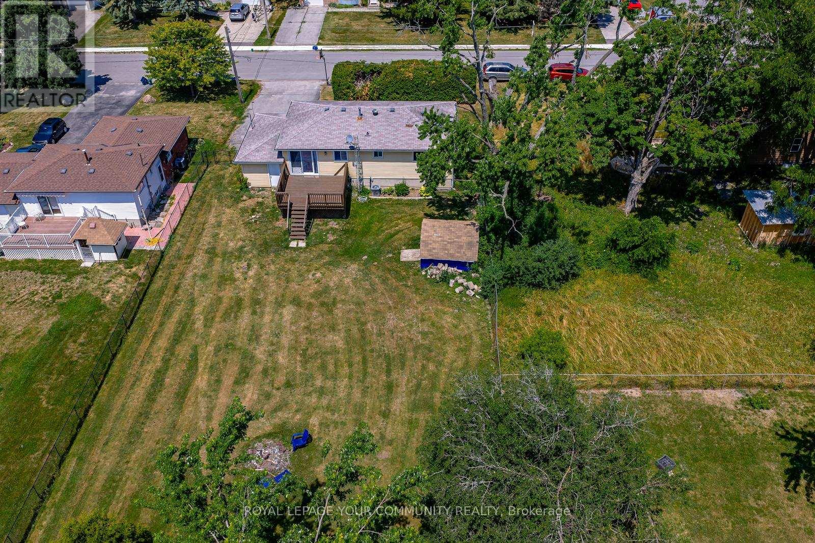 Photo 19 of 347 Lakeland Crescent, Brock ON
