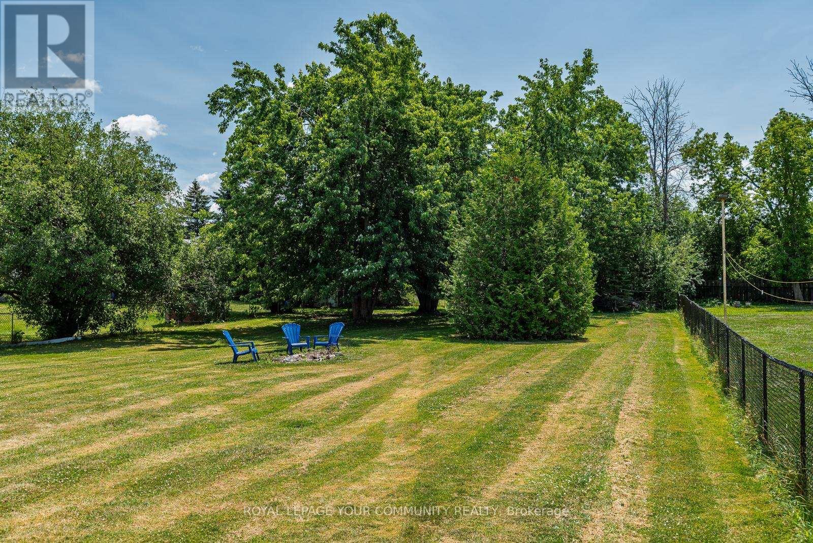 Photo 17 of 347 Lakeland Crescent, Brock ON