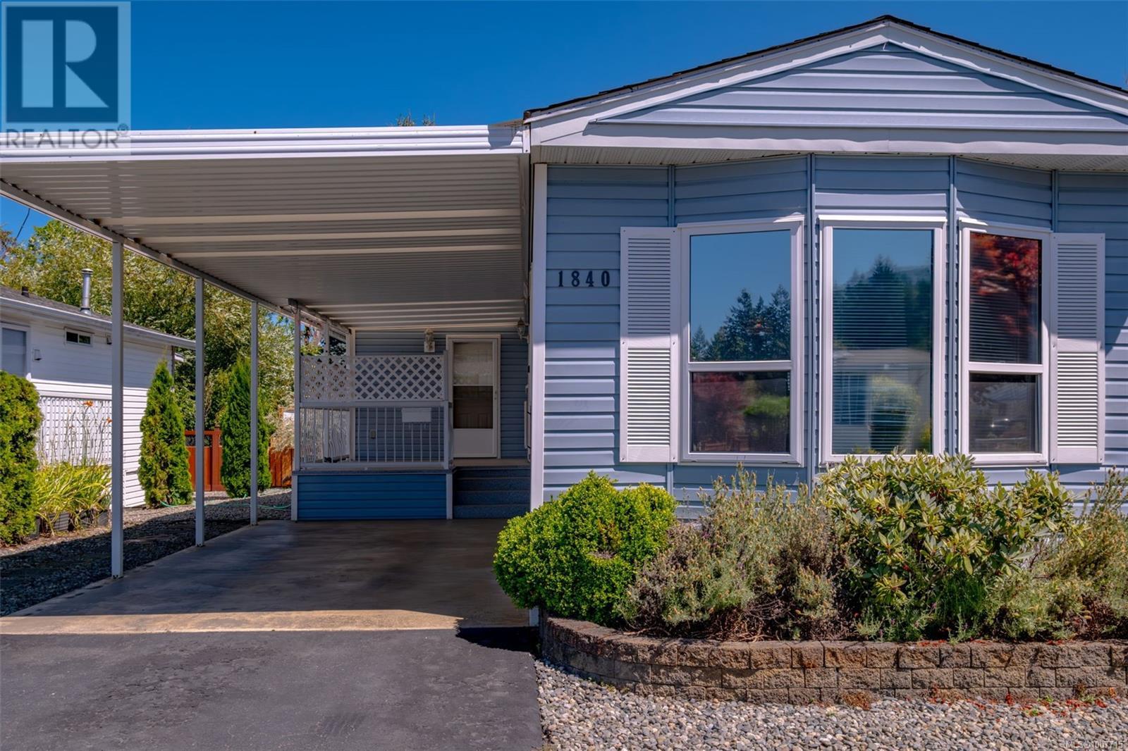 Photo 2 of 41 1840 Valley Oak Dr, Nanaimo BC