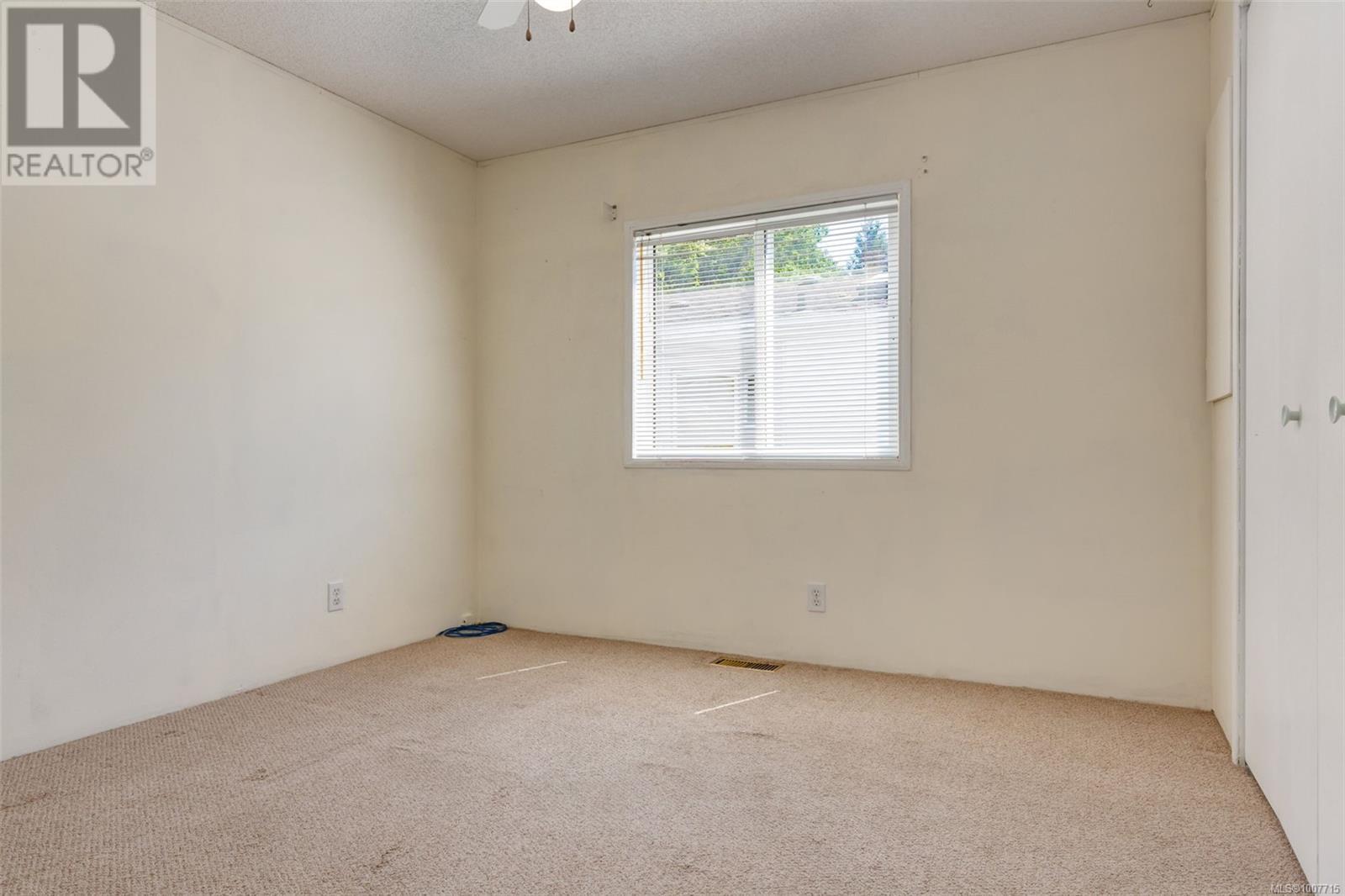 Photo 27 of 41 1840 Valley Oak Dr, Nanaimo BC
