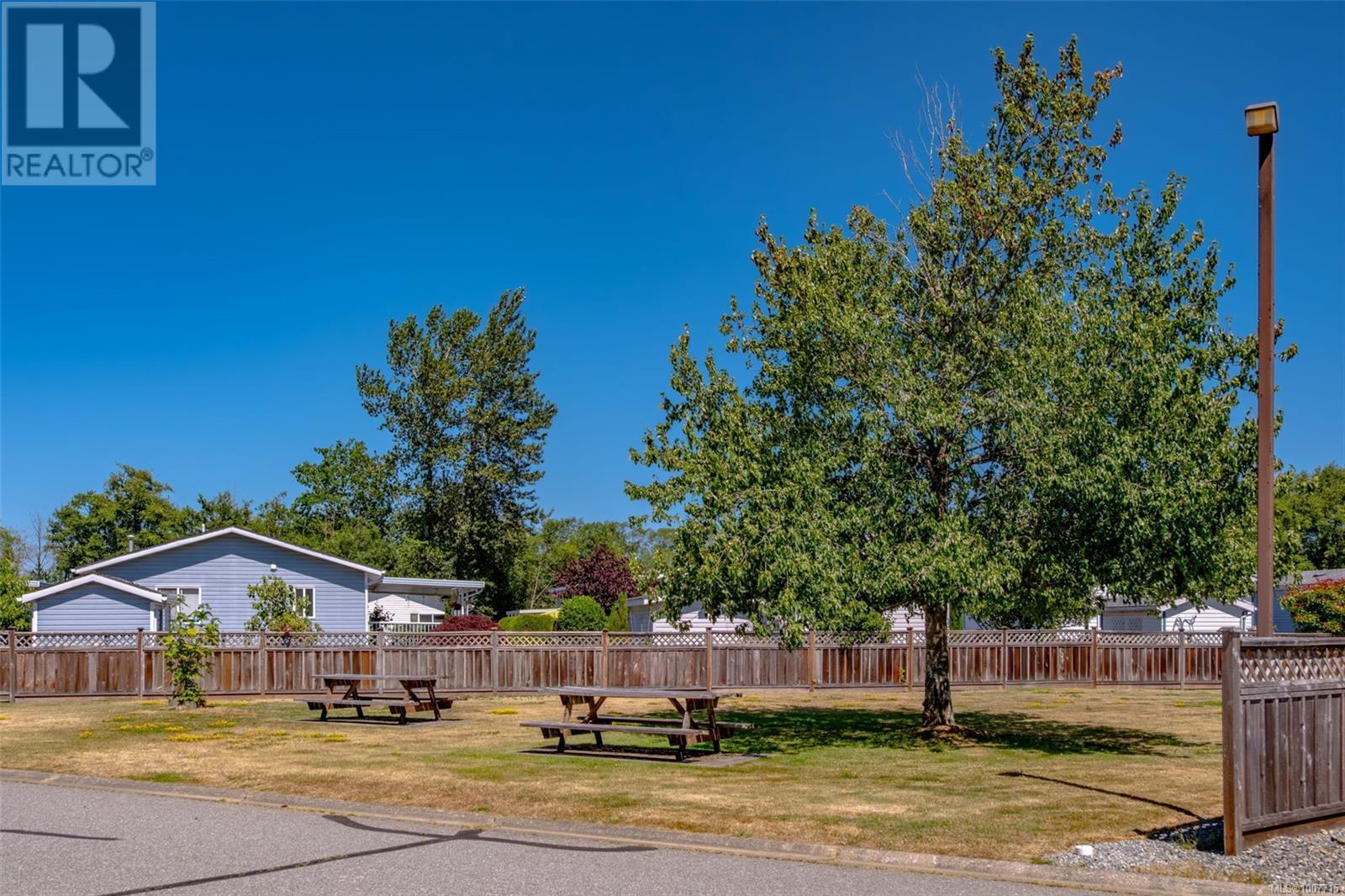 Photo 52 of 41 1840 Valley Oak Dr, Nanaimo BC