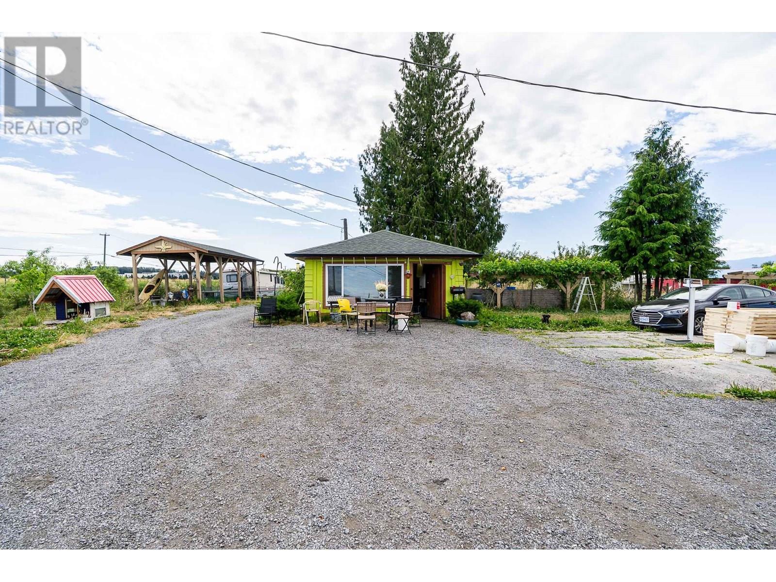 Photo 18 of 17915 Ford Detour Road, Pitt Meadows BC