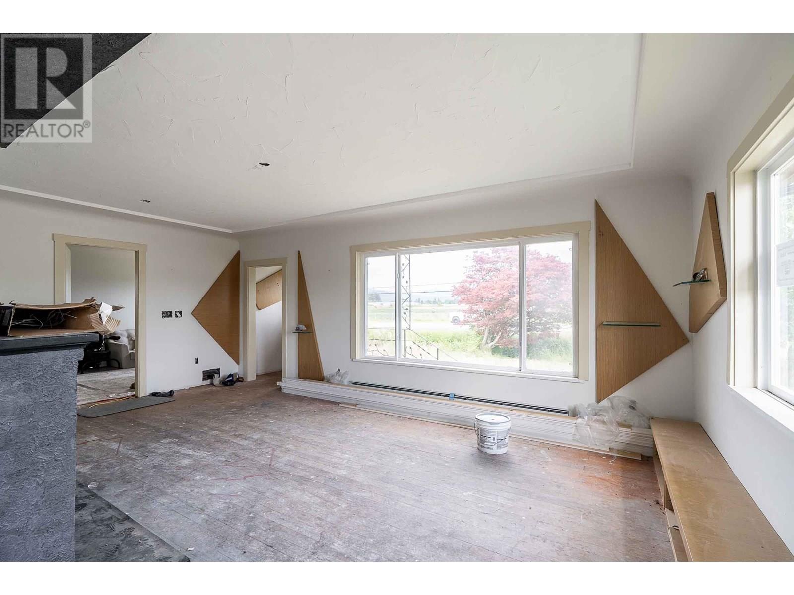 Photo 12 of 17915 Ford Detour Road, Pitt Meadows BC