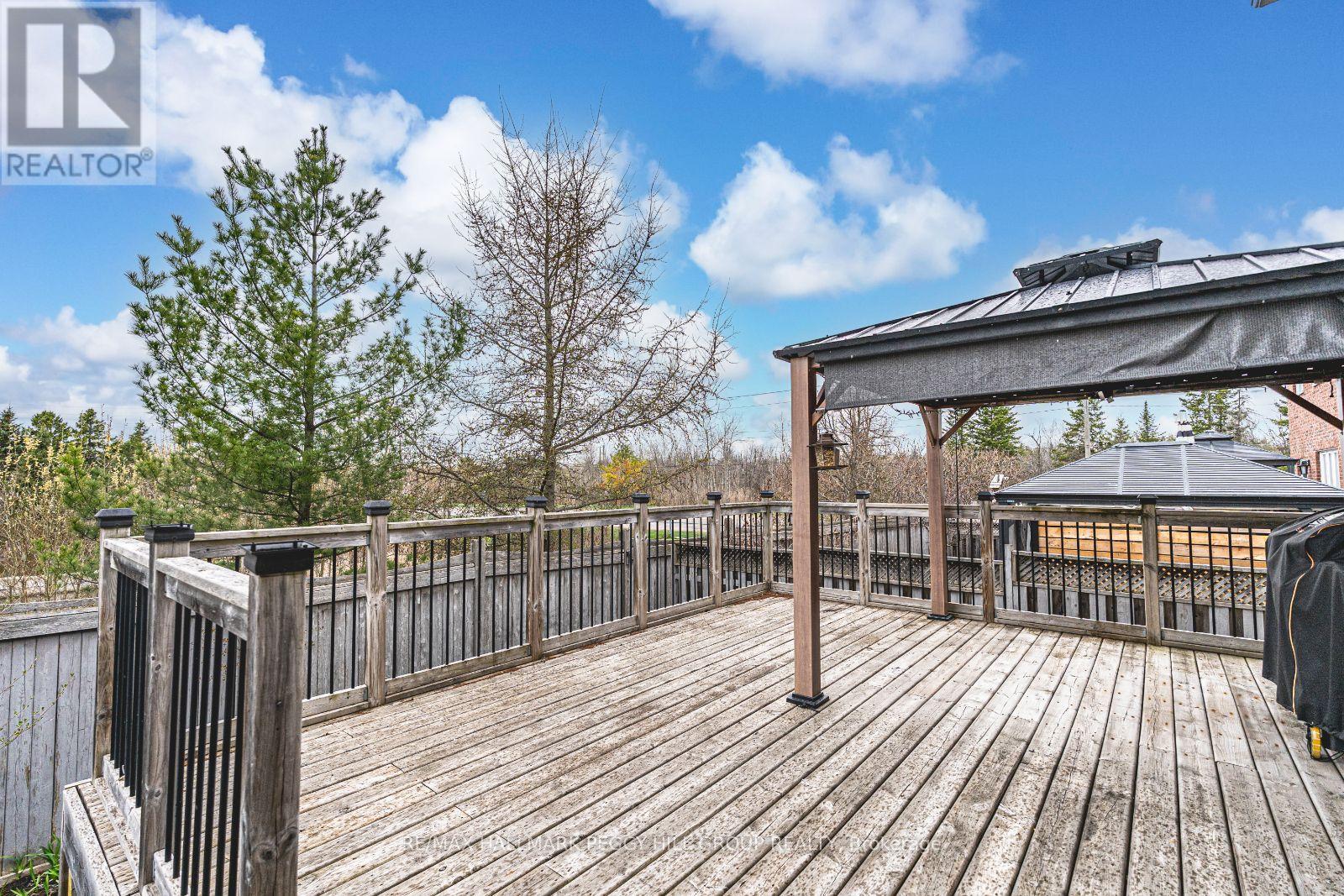 Photo 13 of 99 Mcintyre Drive, Barrie ON