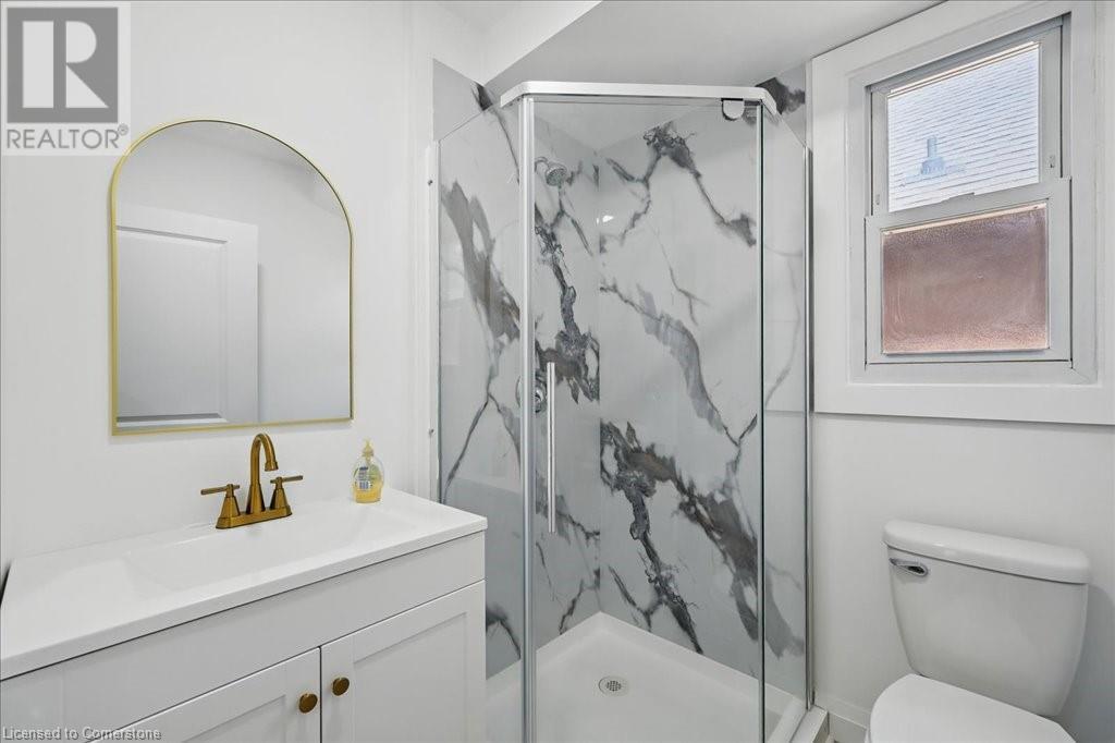 Photo 15 of 189 Edgemont Street S Unit Main, Hamilton ON