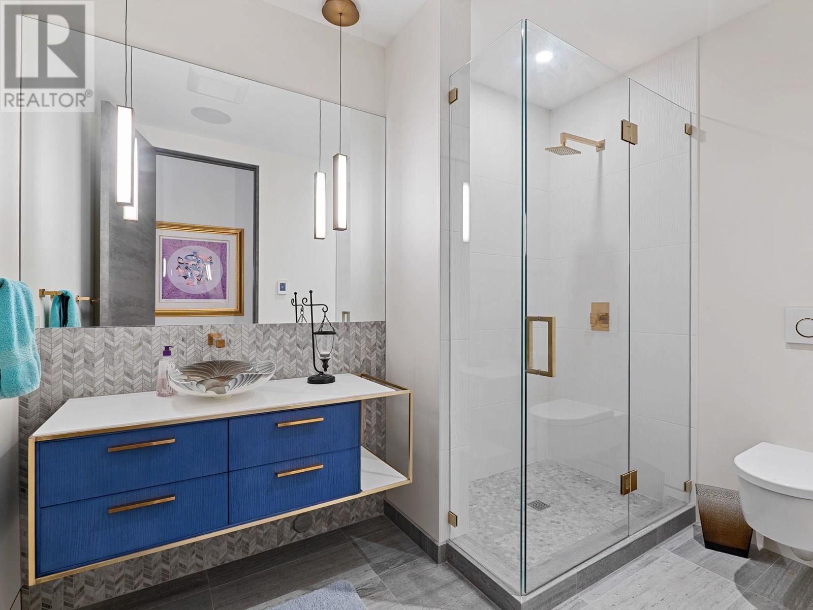  722 Highpointe Place, Kelowna